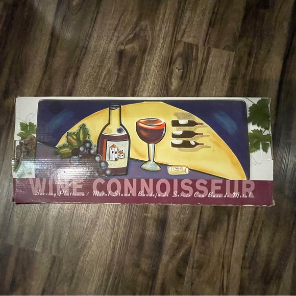 Hand painted Wine Connoisseur platter with stand new in box - Picture 2 of 6
